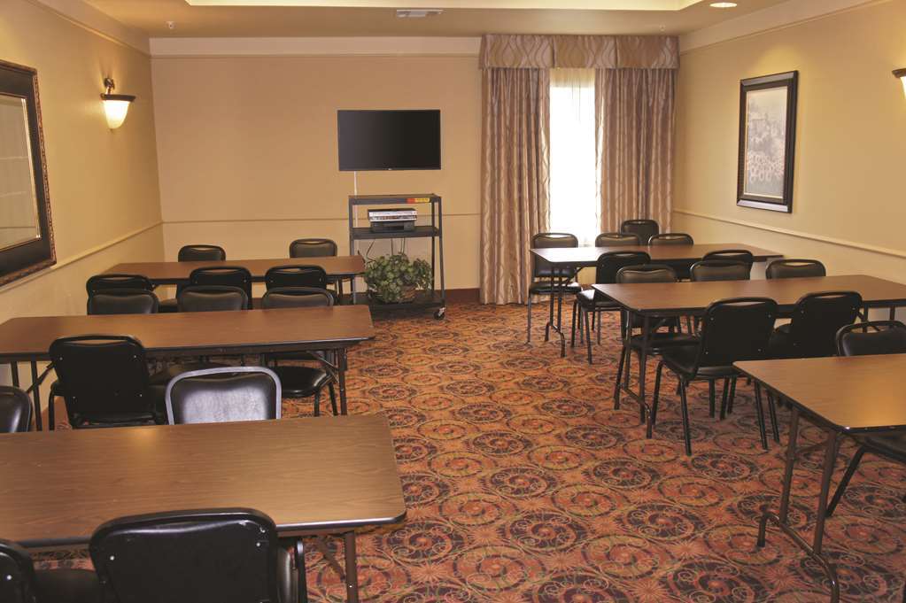 La Quinta By Wyndham Fredericksburg Hotel Kemudahan gambar
